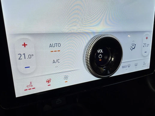 Ford Mustang Mach-E - Afbeelding 28 van 30