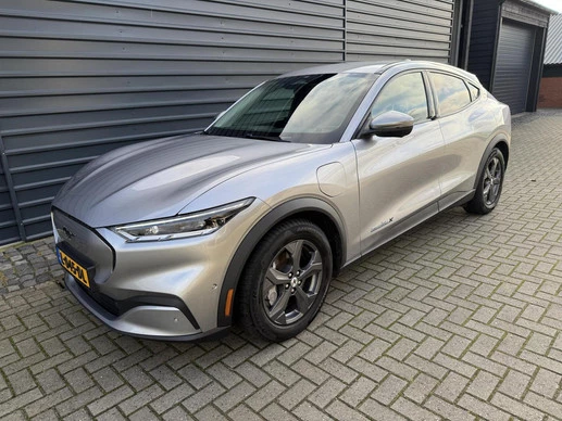 Ford Mustang Mach-E - Afbeelding 1 van 30