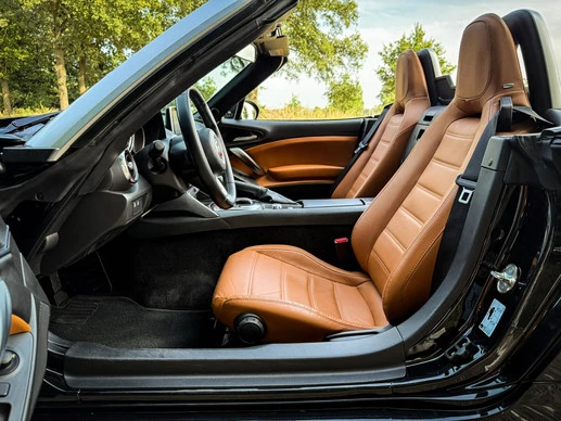 Fiat 124 Spider - Afbeelding 4 van 30