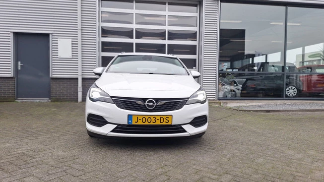 Opel Astra - Afbeelding 2 van 28