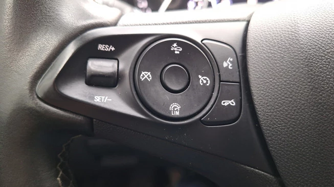 Opel Astra - Afbeelding 17 van 28