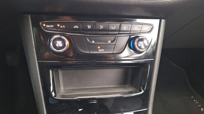 Opel Astra - Afbeelding 21 van 28