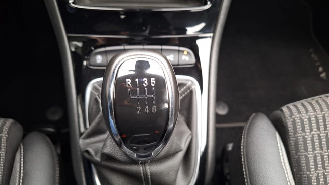 Opel Astra - Afbeelding 22 van 28