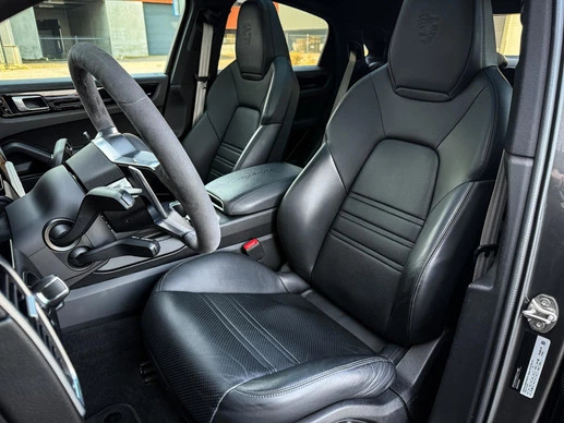 Porsche Cayenne - Afbeelding 4 van 30