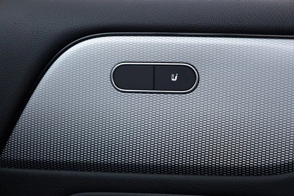 Mercedes-Benz GLA - Afbeelding 24 van 30