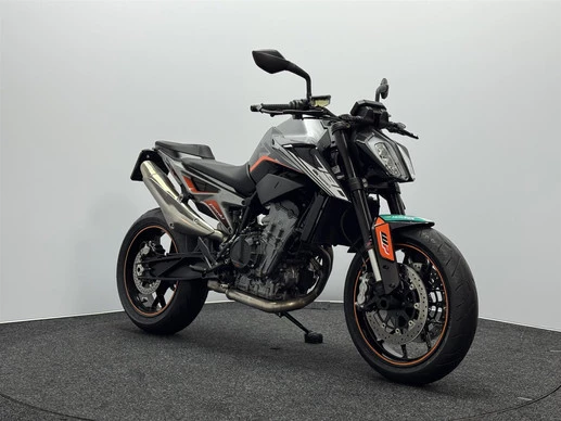 KTM 790 Duke - Afbeelding 3 van 16