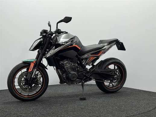 KTM 790 Duke - Afbeelding 8 van 16