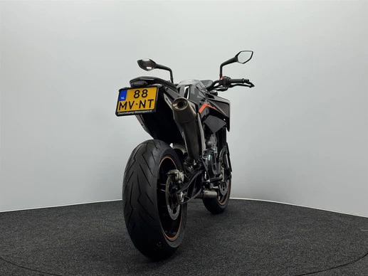 KTM 790 Duke - Afbeelding 14 van 16