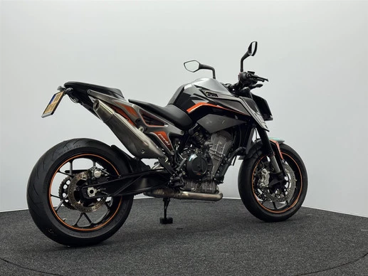 KTM 790 Duke - Afbeelding 16 van 16