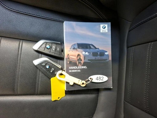 BMW iX3 - Afbeelding 15 van 15