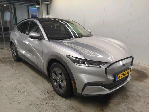 Ford Mustang Mach-E - Afbeelding 2 van 15