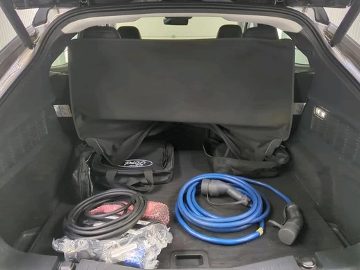 Ford Mustang Mach-E - Afbeelding 9 van 15