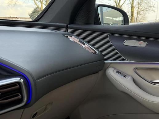 Mercedes-Benz EQC - Afbeelding 26 van 30