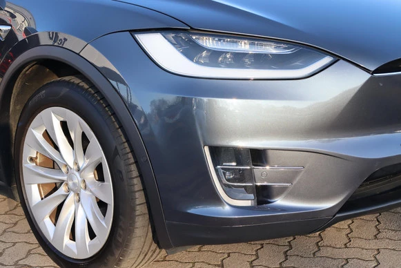 Tesla Model X - Afbeelding 13 van 30