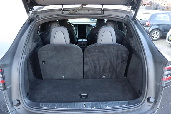 Tesla Model X - Afbeelding 19 van 30