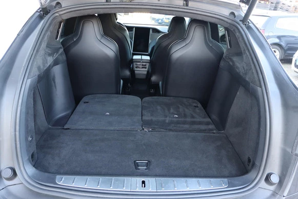 Tesla Model X - Afbeelding 21 van 30