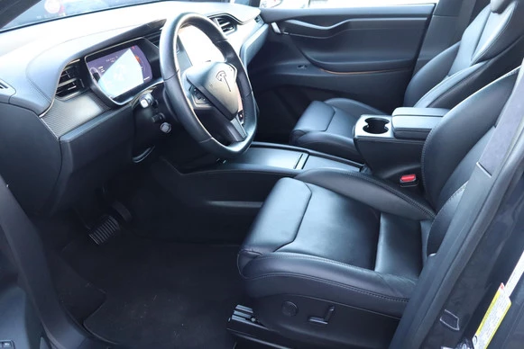 Tesla Model X - Afbeelding 23 van 30