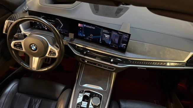 BMW X7 - Afbeelding 21 van 30