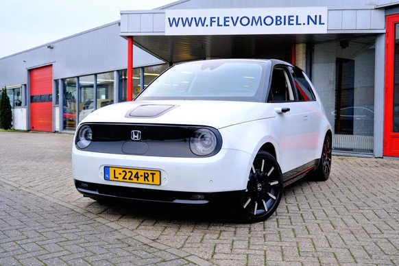 Honda e - Afbeelding 1 van 30