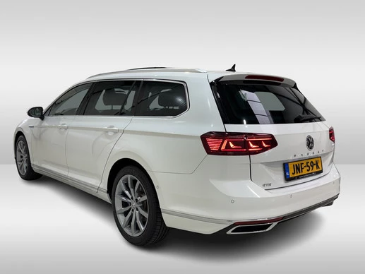 Volkswagen Passat - Afbeelding 3 van 30