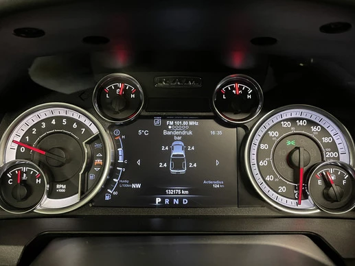 Dodge Ram 1500 - Afbeelding 13 van 30