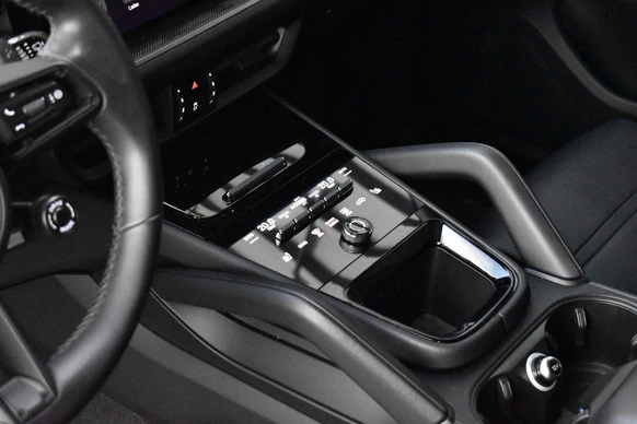 Porsche Cayenne - Afbeelding 22 van 30