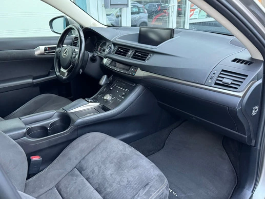Lexus CT - Afbeelding 27 van 30