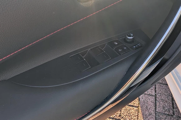 Toyota Corolla - Afbeelding 13 van 30