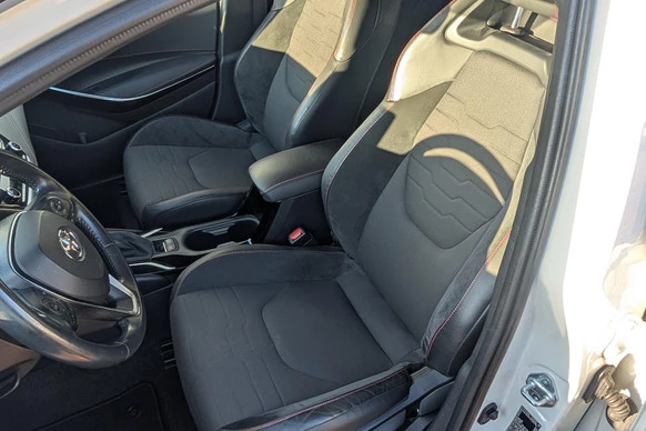 Toyota Corolla - Afbeelding 17 van 30