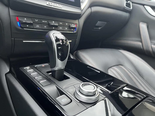 Maserati Ghibli - Afbeelding 8 van 23