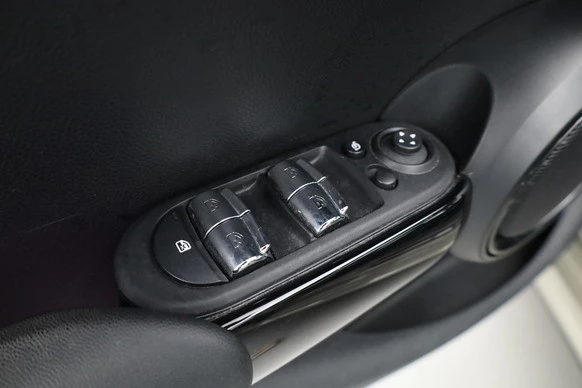 MINI Cooper S - Afbeelding 7 van 30