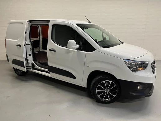 Opel Combo - Afbeelding 1 van 30