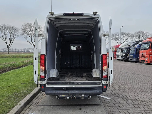 Iveco Daily - Afbeelding 12 van 17