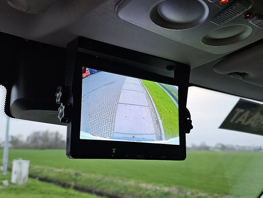 Iveco Daily - Afbeelding 16 van 17