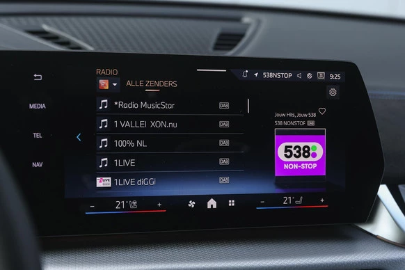 BMW iX2 - Afbeelding 22 van 30