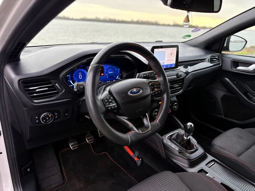 Ford Focus - Afbeelding 13 van 30