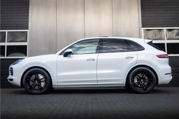 Porsche Cayenne - Afbeelding 2 van 30