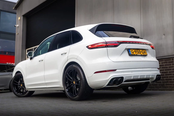 Porsche Cayenne - Afbeelding 3 van 30
