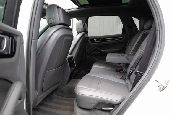 Porsche Cayenne - Afbeelding 12 van 30