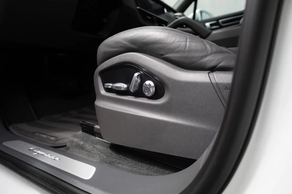 Porsche Cayenne - Afbeelding 15 van 30