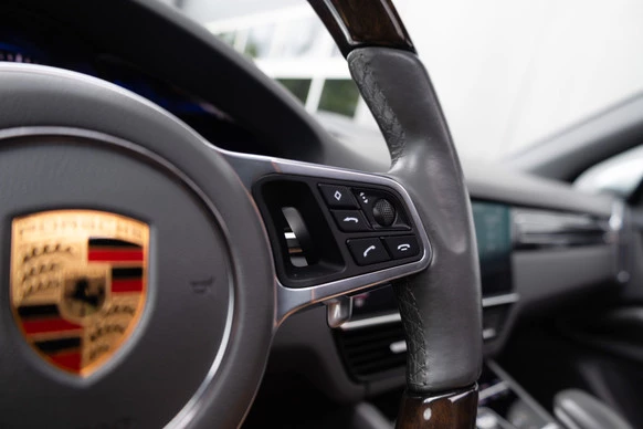 Porsche Cayenne - Afbeelding 21 van 30