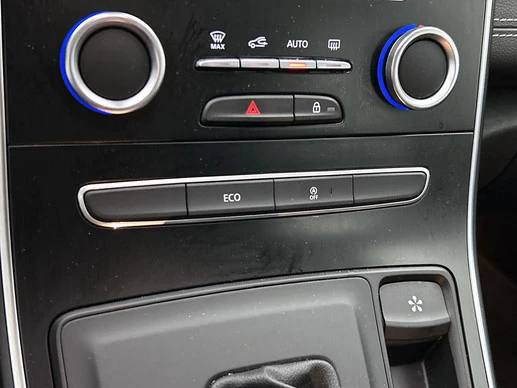 Renault Scénic - Afbeelding 17 van 19