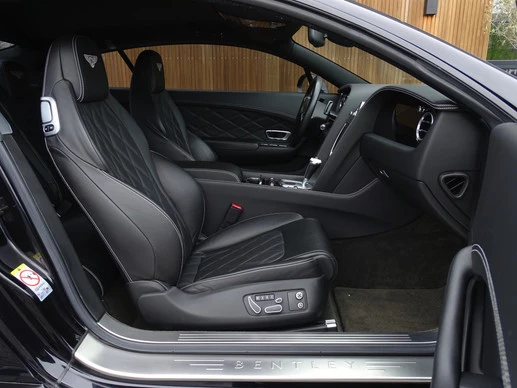 Bentley Continental GT - Afbeelding 13 van 30