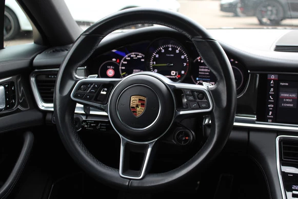 Porsche Panamera - Afbeelding 11 van 27