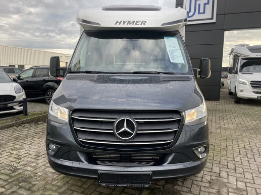 Hymer Mercedes Tramp S 680 | Luifel | Panoramadak | Camera | Ruime garage - Afbeelding 2 van 25