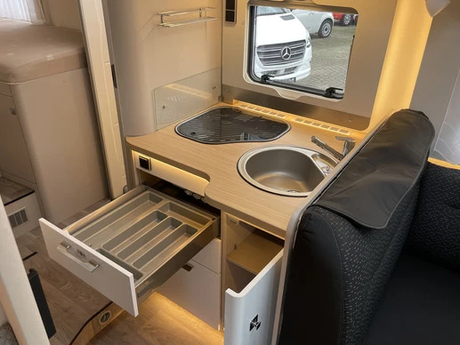 Hymer Mercedes Tramp S 680 | Luifel | Panoramadak | Camera | Ruime garage - Afbeelding 19 van 25