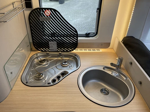 Hymer Mercedes Tramp S 680 | Luifel | Panoramadak | Camera | Ruime garage - Afbeelding 20 van 25