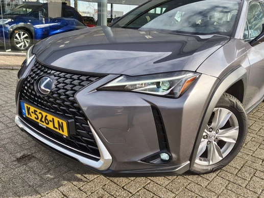 Lexus UX - Afbeelding 2 van 30