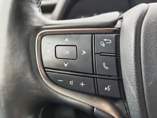 Lexus UX - Afbeelding 14 van 30