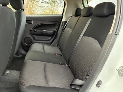 Mitsubishi Space Star - Afbeelding 11 van 21